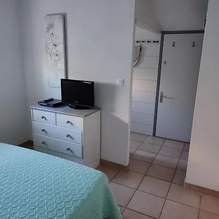 Maison L'olivier ,6 Couchages St Cyprien 3 Etoiles *