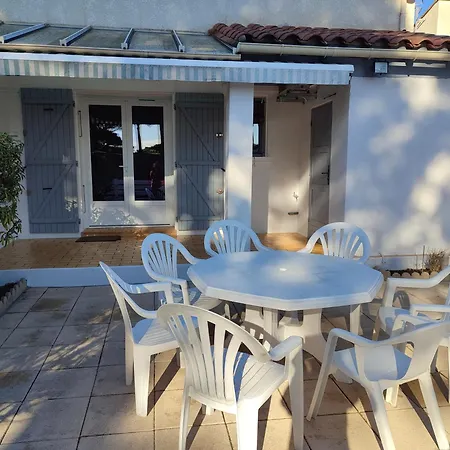 Maison L'olivier ,6 Couchages St Cyprien 3 Etoiles *